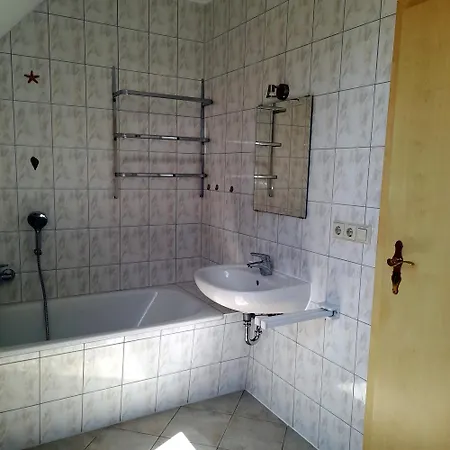 Zum Rosenhof Weisse Rose Apartment *