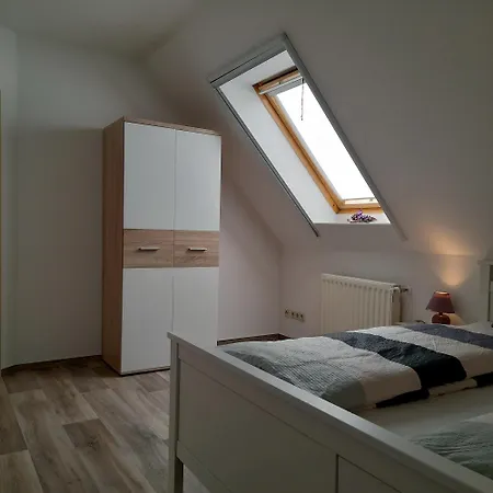 Zum Rosenhof Weisse Rose Apartment